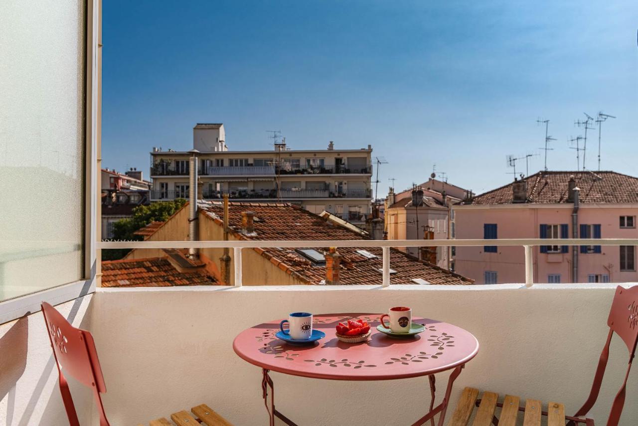 Appt Lumineux Et Spacieux Au Coeur De Cannes Exterior photo